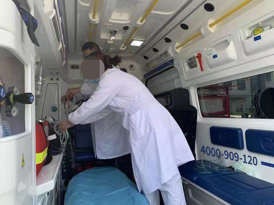 梅州市丰顺县正规救护车租赁联系电话，应付您的转院回家烦恼。