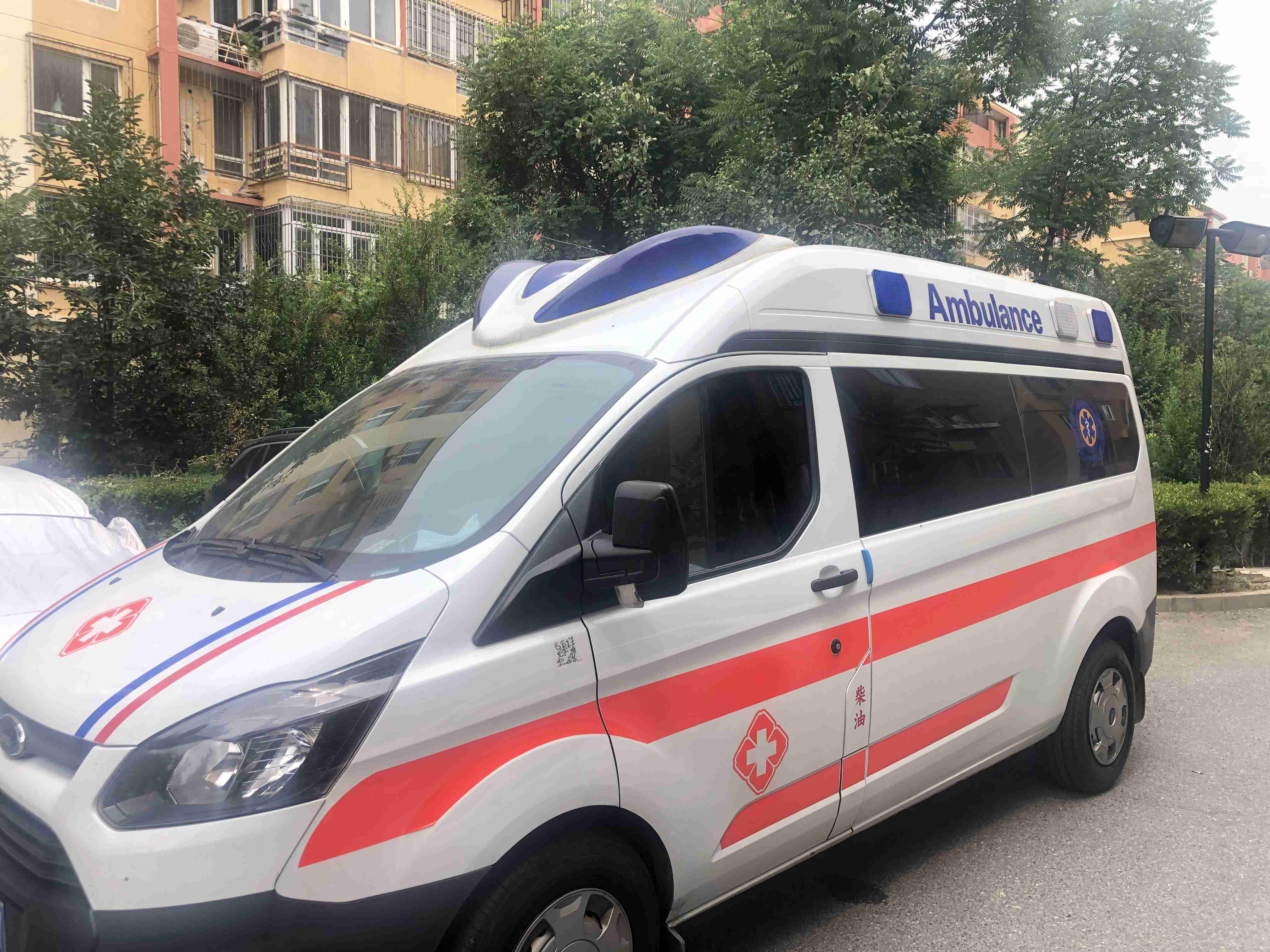 安全护送，跨市无忧：如何选择广东跨市救护车平台