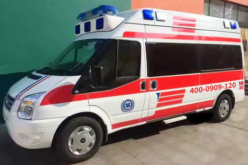 江铃福特新世代长轴高顶救护车V348（带凸台）